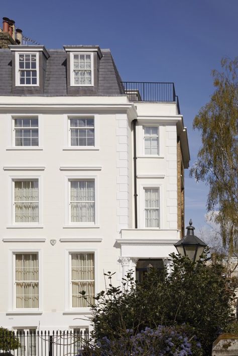 England Townhouse, London Townhouse Interior, Townhouse London, British Decor, Townhouse Interior, Classical House, Georgian Townhouse, London Townhouse, Classic Timeless Style