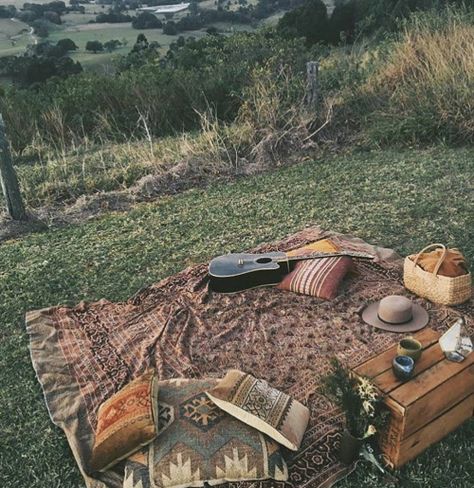 Bohol Philippines, Private Car, Adventure Aesthetic, Nature View, A Picnic, Jolie Photo, On The Ground, A Blanket, Pretty Places