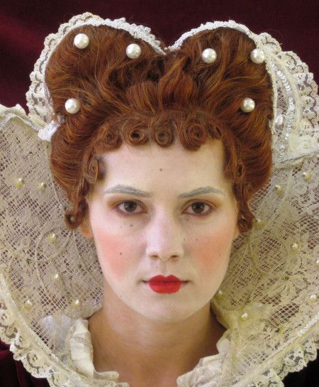 1500 Hairstyles Woman, Elizabethan Makeup, 1700s Hairstyles, Elizabethan Hair, Elizabethan Hairstyles, Period Makeup, Short Updo, Elizabethan Costume, Elizabethan Fashion