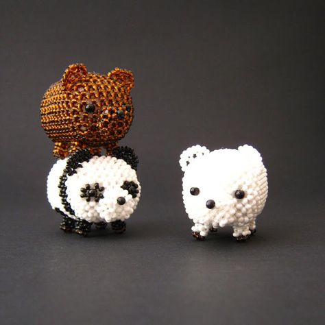 3d Beaded Animals Patterns Free, Beaded Animals Tutorial Free Pattern, 3d Beaded Patterns, Ice Bear And Grizzly, Seed Bead Animals Patterns, 3d Beaded Animals Patterns, 3d Beaded Animals, Beaded Animals Patterns, Three Panda