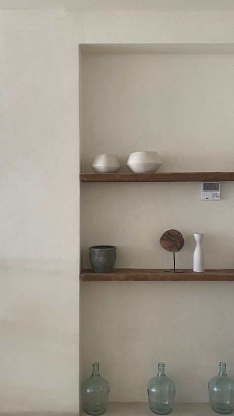 Morning Photo, Bathroom Wall Shelves, White Aesthetic, Built Ins, 인테리어 디자인, Wall Shelves, Floating Shelves, New Homes, Shelves