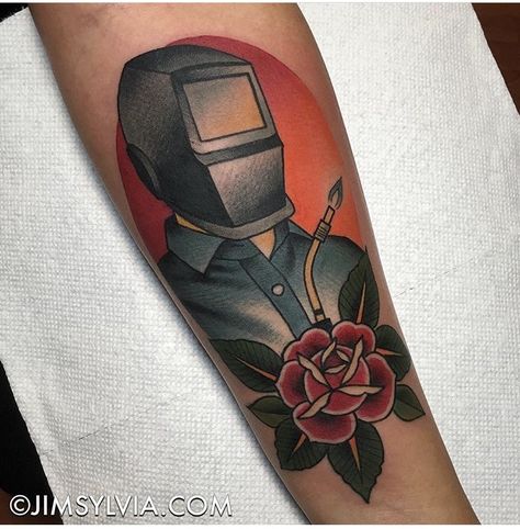 Traditional Welding Tattoo, Welding Helmet Tattoo, Welding Tattoo Ideas For Men, Welding Tattoo, Welder Tattoo, Tattoo Old School, Helmet Tattoo, Blackout Tattoo, Feather Tattoo Design