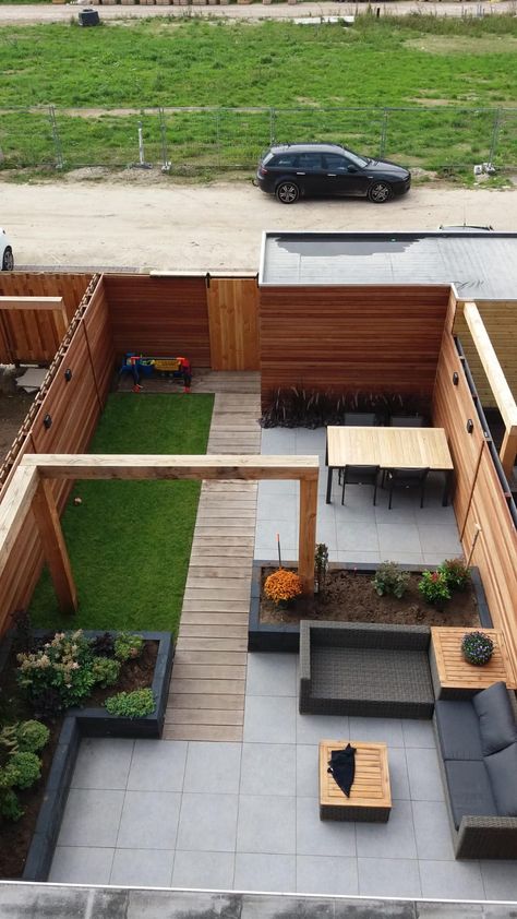 Small Garden Lawn, Deck Flooring, Back Garden Design, Asian Garden, Small Backyard Gardens, Modern Backyard, Outdoor Gardens Design, Backyard Garden Design, Small Backyard Patio