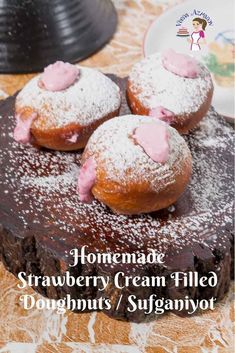 330 Doughnuts ideas in 2022 | donut recipes, delicious donuts, desserts Strawberry Donut Filling, Donut Fillings, Hanukkah Sufganiyot, Strawberry Cream Filling, Donuts Fried, Strawberry Nesquik, Strawberry Doughnut, Hanukkah Recipes, Cream Filled Donuts