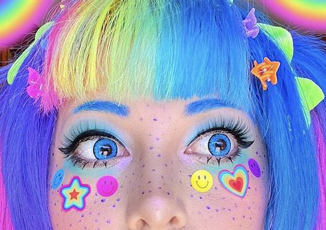 Decora Kei Makeup, Decora Makeup, Kidcore Makeup, Harajuku Makeup, Decora Fashion, Spf Makeup, Jitterbug, Harajuku Fashion Street, Rave Makeup