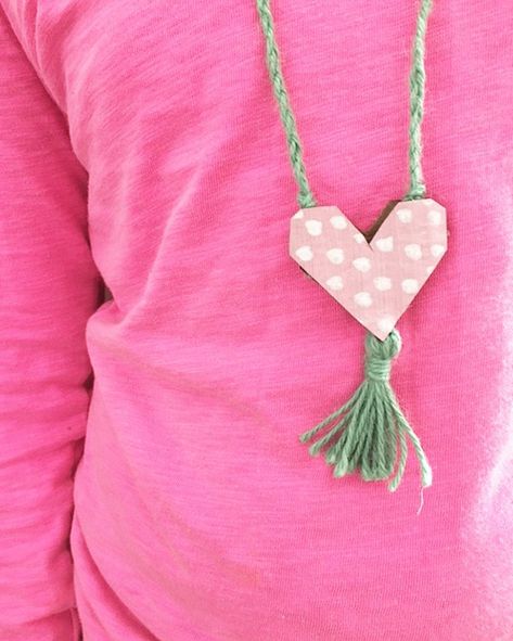 DIY CARDBOARD HEART TASSEL NECKLACES Kids Holiday Art, Cardboard Heart, Heart Tassel, Hello Wonderful, Valentine Art Projects, Valentine Jewelry, Valentine's Day Printables, Art Camp, Creative Valentines