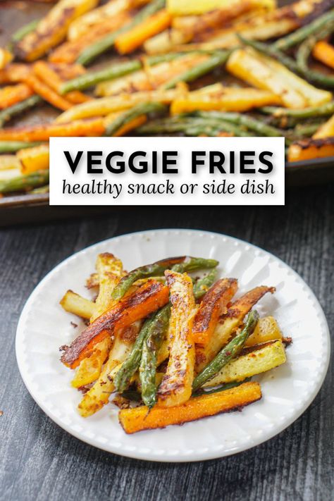 white plate and baking sheet with veggie fries and text Potatoes Oven Roasted, Vegetable Fries, Healthy French Fries, Potatoes Oven, Healthy Fries, Veggie Fries, Vegetable Side Dish, Vegetable Snacks, Veggie Snacks