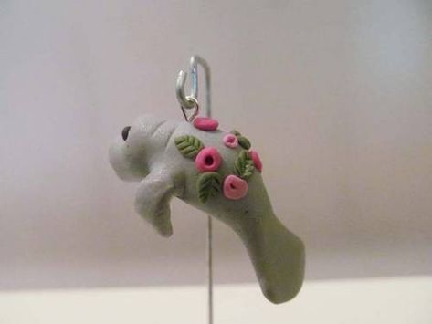 Clay Manatee, Polymer Clay Ornaments, Polymer Clay Animals, Clay Animals, Clay Ornaments, Polymer Clay Creations, Clay Creations, Dinosaur Stuffed Animal, Craft Projects