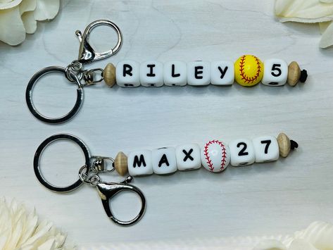 Baseball Keychains, Softball Keychain, Softball Crafts, Baseball Bracelet, Softball Drills, Senior Night Gifts, Keychain Ideas, Softball Gifts, Name Keychain