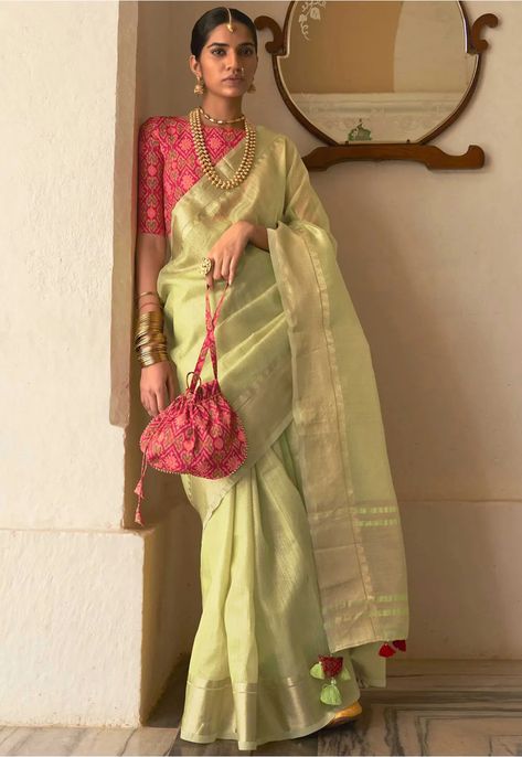 Pastel Green Silk Saree, Pastel Silk Saree, Light Green Saree, Saree Color Combinations, Pista Green Colour, Green Sari, Green Color Combinations, Saree Wearing Styles, Simple Saree Designs