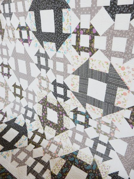 Lattice Quilt in Balboa Fabrics Lattice Quilt Pattern, Quilt Neutral, Fun Quilts, A Quilting Life, Churn Dash Quilt, Dash Pattern, History Of Quilting, Lattice Quilt, Iphone Tricks