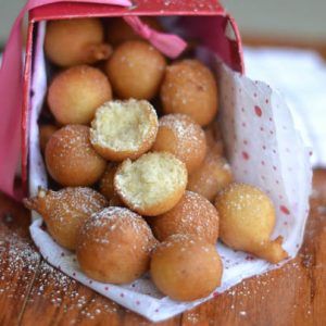 African Doughnut (Drop Doughnut) - Immaculate Bites Chicken Schwarma Recipe, Cake Mix Recipes Homemade, African Snacks, Quick Appetizer Recipes, Doughnut Recipe Easy, Donut Calories, West African Food, Quick Appetizers, Doughnut Recipe