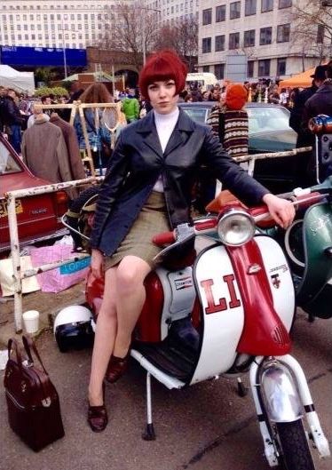 Mod Mods Style, Mod Culture, Scooters Vespa, Skinhead Girl, Youth Subcultures, Mod Scooter, Vespa Girl, Lambretta Scooter, Mod Squad