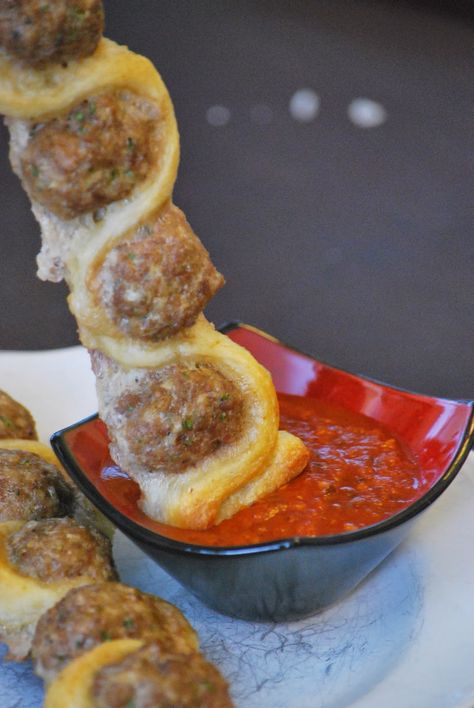 My story in recipes: Meatball Sub on a Stick Meatball Subs On A Stick, Meatball Sub, Meatball Subs, Football Food, On A Stick, Fair Food Recipes, Camping Food, A Stick, Yummy Appetizers