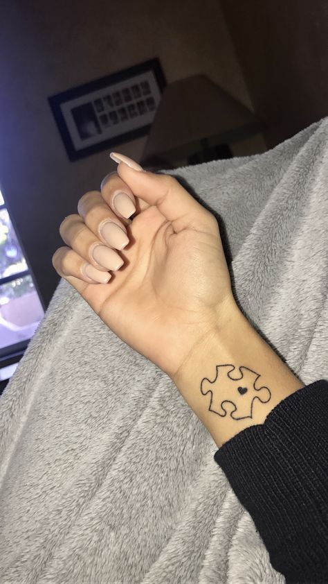 Pinterest: itssamsworld Tattoos For Nephews Ideas, Little Brother Tattoo, Puzzle Tattoo Ideas, Nephew Tattoo Ideas, Simple Couples Tattoos, Puzzle Tattoo, Tattoos 2023, Puzzle Piece Tattoo, Cream Tattoo