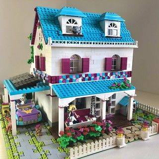 Lego Friends House Ideas, Preppy Lego Builds, Lego Friends Ideas, Girls Lego, Lego Room Decor, Lego House Ideas, Lego Houses, Lego Friends Sets, Lego Girls