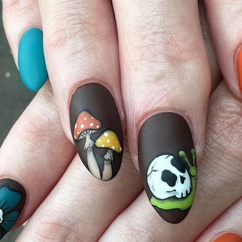 Halloween Gnome Nails, Fall Mushroom Nails, Mushroom Nail Designs, The Ber Months, Mushroom Nails, Ber Months, Jessica Gomes, Nail Board, Sheet Ghost