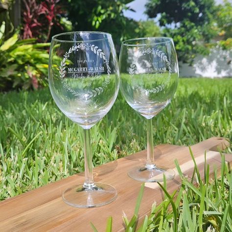 Custom wine glasses engraved for couples #engravinggifts #personalizedgifts #wineglasses #weddingGifts #CouplesGift #ToastToLove #PersonalizedElegance #engravinggifts #coupleglass Engraved Wine Glasses, Custom Wine Glasses, Unique Anniversary Gifts, Custom Wine, August 1, Wine Glasses, Wedding Gifts, Personalized Gifts, Special Occasion