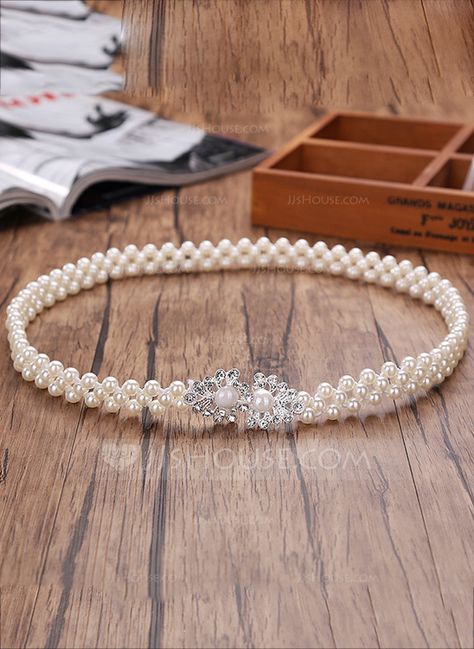 Elegant Imitation Pearls Belt (015102724) - Sashes & Belts - JJsHouse Saree With Belt, Wedding Clothing, Handmade Belts, Fancy Earrings, Pearl Bag, Belt Jewelry, Beaded Belt, Handmade Beaded Jewelry, Beaded Purses