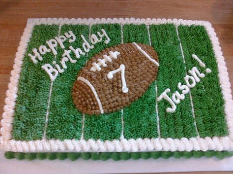 Football Birthday Cake- my next one I want! Football Field Cake, Football Theme Birthday, Football Birthday Cake, Football Party Decorations, Sport Cakes, Football Birthday Party, Football Cake, Birthday Cakes For Men, Sports Birthday