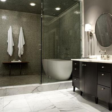 example of stand alone tub in shower - but without full glass Romantic Bathrooms, Walk In Shower Designs, Bathroom Trends, Tub Shower Combo, Bathroom Layout, Design Del Prodotto, Shower Stall, Shower Door, Bath Ideas