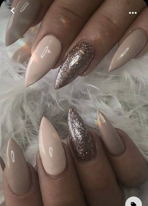 January Purple Nails, Nails Acrylic January, Cute Nails For January, January Acrylic Nails, Nude Gradient Nails, January Nail Colors Winter, January Nail Colors 2023, Winter Nude Nails, Winter Ombre Nails