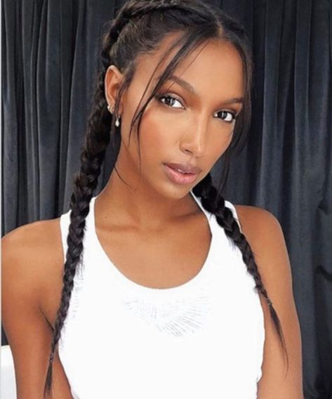 Sporty Hair, Sport Hair, Gym Hairstyles, Workout Hairstyles, Jasmine Tookes, Top Hairstyles, Sports Hairstyles, Athletic Hairstyles, Sporty Hairstyles