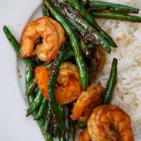 Honey Shrimp and Green Beans - Cooked by Julie Shrimp And Green Beans, Honey Shrimp, Shrimp And Rice Recipes, 20 Minute Dinners, String Beans, Shrimp And Rice, String Bean, Food Words, Few Ingredients