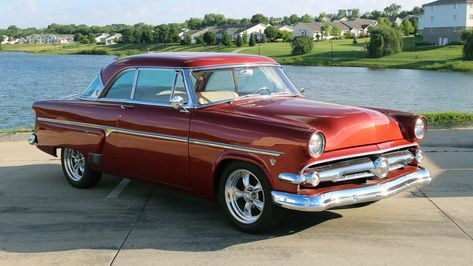 1954 Ford Crestline | S21 | Chicago 2014 1950s Cars, Ford Victoria, 1954 Ford, Street Machine, Street Rodder, American Racing Wheels, Mercury Cars, Ford Car, Chrysler New Yorker