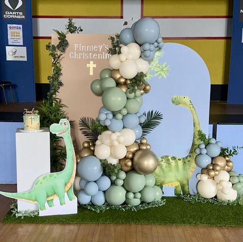 Finnleys Christening ✝️ Finnley is dinosaur mad and only seemed right to create a display he would love!! These colours are just amazing together 😍 Tuftex - lace , meadow and fog Kalisan - mirror gold Cake by - @hmm.cakes #dinosaur #christening #christeningparty #dinosaurballoons #balloons #balloondecor #bapiaparty #balloons2business #blissfulballoonz Dinosaur Balloons, Christening Party, Balloon Display, Gold Cake, Gold Mirror, Just Amazing, Balloon Decorations, Christening, Balloons