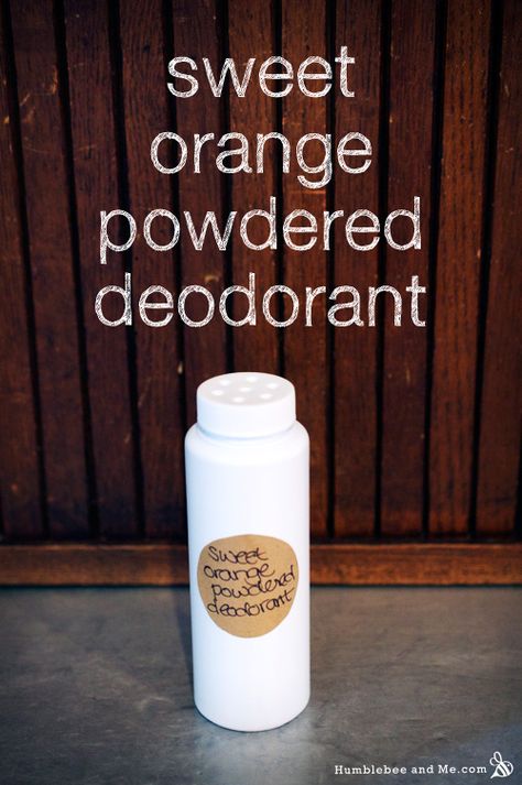 Sweet Orange Powdered Deodorant Recipe Diy Deodorant Spray, Diy Laundry Soap, Deodorant Powder, Deodorant Recipes, Diy Deodorant, Homemade Deodorant, Diy Kosmetik, Diy Body Care, Diy Cosmetics