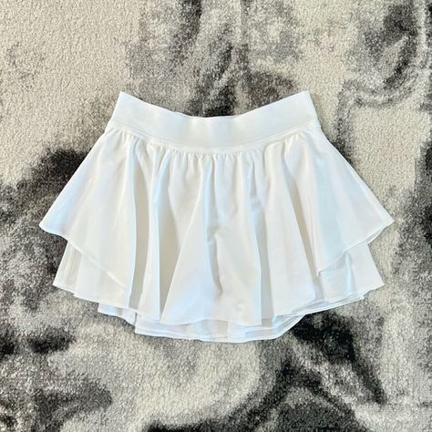 Lululemon White Court Rival High Rise Skirt Lululemon Court Rival Skirt, Lululemon White Skirt, Lululemon Png, Lululemon Skirt Outfit, Lulu Lemon Skirt, Lululemon Skirts, Court Rival Skirt, Fitness Fashion Active Wear, Skirt Png