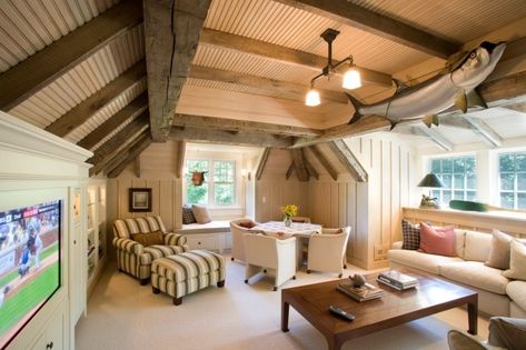 Bonus Room Design, Room Above Garage, Attic Makeover, Attic Renovation Ideas, Traditional Family Room, Finished Attic, Attic Playroom, Small Attic, Beadboard Ceiling