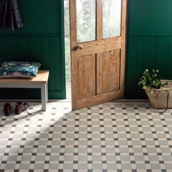 Norwich | Victorian Floor Tiles | Original Style Edwardian Floor Tiles, Cottage Bathroom Floor, Tiled Kitchen Floor, Victorian Flooring, Hallway Tiles, Embossed Tile, Vintage Tegel, Victorian Tile, Victorian Floor Tiles