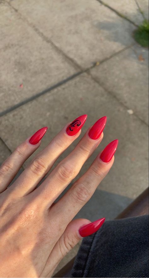 Stiletto Nails With Initials, Nails Boyfriend Initial, Red Nails With Initials, Cherry Nails Almond, Nails With J Initial, 2023 Red Nails, Initial Nails Boyfriend, J Initial Nails, Nails With Boyfriends Initials