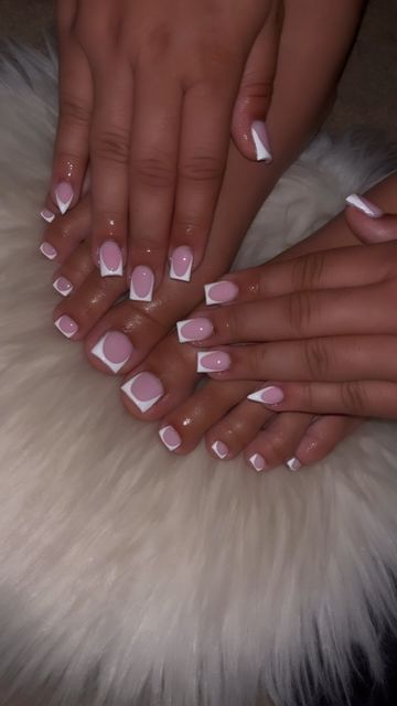 White French Tip Nails And Toes, Short French Tip Acrylic Nails And Toes, White Tip Short Nails, Short Set French Tip, Bubble Gum French Tip Nails, White French Tips Toes, French Tip Toes And Nails, White Frenchtips Nails, French Tip Acrylic Nails Toes