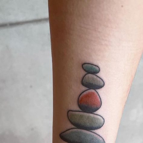 Briana Hudson on Instagram: "cairns: BALANCED rock formations meant to GUIDE. 
Zachary and I have literal marks to remind us where to ALIGN and GROUND: this family of 5 
#hudsonherd #cairntattoo #southwesttattoo 
✒️: @budwizzo" Rocks Tattoo Stone, Rock Tattoo, Balanced Rock, Family Of 5, Rock Formations, Cairns, Tatting, Tattoos, On Instagram