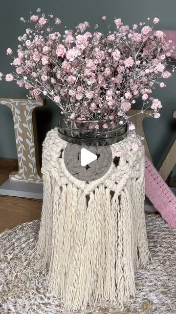 Macrame Jars Diy, Caroline Fleming, How To Do Macrame, Macrame Vase, Macrame Candle Holder, Recycled Jars, Coffee Jar, Crochet Macrame, Simple Macrame