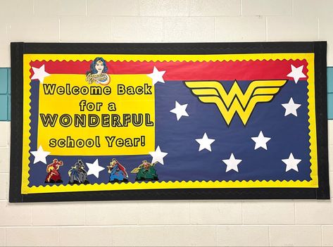 Hero Bulletin Board, Superhero Bulletin Boards, Superhero School, School Bulletin Board Ideas, Bulletin Boards Ideas, Superhero Classroom, Super Hero Theme, Boards Ideas, Back To School Bulletin Boards