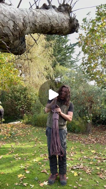 Adam Perry on Instagram: "I’m open to criticism on my coil technique, always looking for improvements here at LONG HAIR TREE CARE. Unfortunately Craig once again ruined my content. #ropes #rope #climbing #climb #treework #ropeaccess #ropeaccesslife #knots #tips #ropeclimb #longhair #hair #hairtutorial" Tree Rigging Techniques, Hair Tree, Rope Climbing, Rope Climb, Climbing Rope, Tree Care, Paracord, Hair Tutorial, Climbing