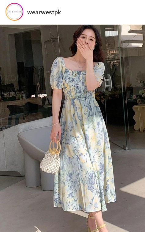 One Pices Dress Westen, Western One Piece Dress, Long Dresses Western, One Piece Dress Design, Dresses For Women Classy, Mom Dresses, Western Dresses For Women, Color Combos Outfit, Dresses Design