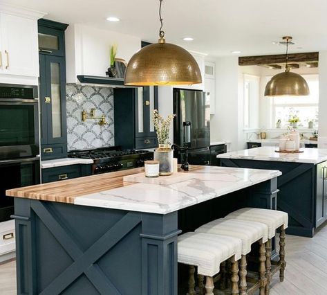 Kitchens • Instagram Black And Gold Pendant Light, Copper Hanging Lights, Drum Light Fixture, Dome Light Fixture, Kitchen Island Lighting Modern, Gold Pendant Light, Lighting Fixtures Kitchen Island, Gold Pendant Lighting, Modern Kitchen Island