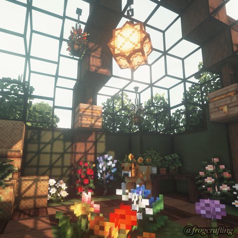 ♡ frogcrafting ♡ — 🌻 Buildtober Day 11 ~ sunflower This honeycomb... Minecraft Bedrooms, Minecraft Bee, Beautiful Sunflowers, Mc Builds, Aesthetic Dump, Minecraft Room, Amazing Minecraft, Bee Garden, Minecraft Architecture