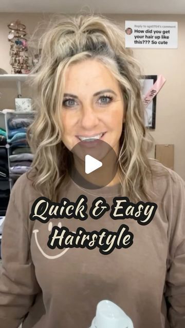 Suzy Turner 🔆 Makeup • Skincare • Hair 🔆 on Instagram: "Super easy and simple hairstyle using a small clear elastic. These elastics are the best bc they are so stretchy, cheap, and tons in a pack. I linked them under my amazon favorites. #hairtutorial #hairstyle #easyhairstyle #simplehairstyle #hairtips #seintartist" Ways To Style Crimped Hair, Small Elastic Hairstyles, Hairstyles With Clear Elastics, How To Style Crimped Hair, Cute Crimped Hairstyles, Crimper Hairstyles, Crimp Hairstyles, Crimped Hairstyles, Simple Hairstyle