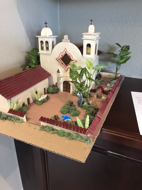 Carmel Mission project... California history Carmel Mission Project Ideas, History Models Project, Mission Projects For Kids 4th Grade, Mission Project Ideas, California History Projects, California Missions Project, Pen Art Doodle, Mission Report, Habitats Projects