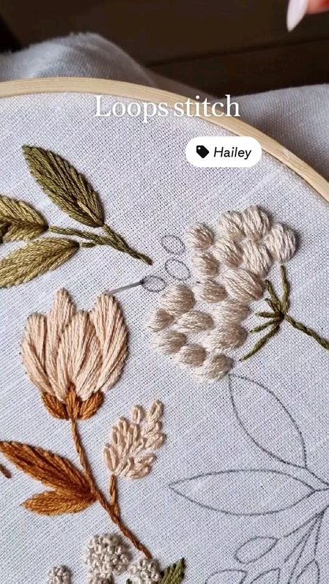 Learn how to create the loops stitch for hand embroidery. This easy stitch is perfect for beginners and can be used to create beautiful designs on your projects. #handembroidery . #Hand_Embroidery_For_Beginners #Broderie_Simple #Needlecraft_Patterns #Basic_Hand_Embroidery_Stitches Hand Embroidery For Beginners, Basic Hand Embroidery Stitches, Hand Embroidery Patterns Free, Embroidery Lessons, Hand Embroidery Patterns Flowers, Hand Embroidery Videos, Diy Embroidery Patterns, Basic Embroidery Stitches, Hand Embroidery Tutorial