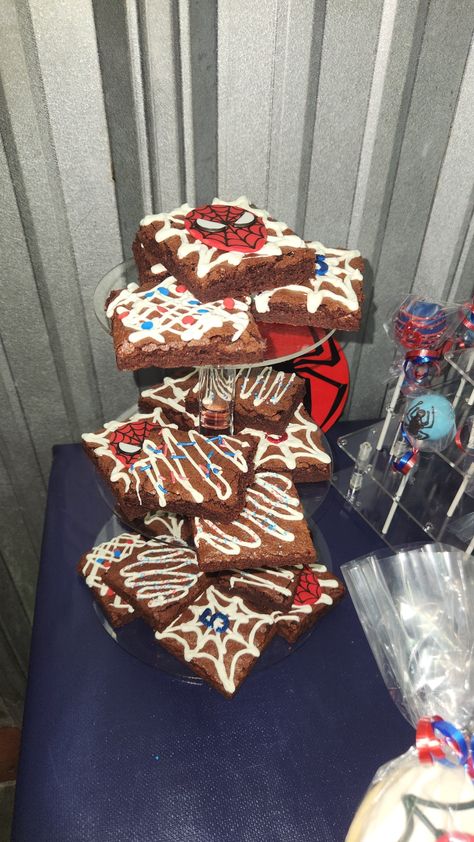 Spiderman Brownies, Spiderman Things, Spiderman Hello Kitty, Kitty Party, Hello Kitty Party, Party Snacks, Brownies, Kids Birthday, Birthday Parties