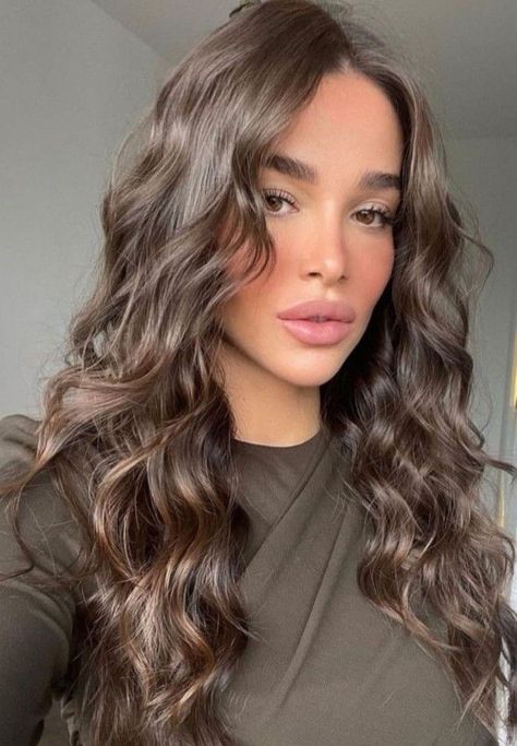 Cool Tone Brown Hair, Gorgeous Brown Hair, Ash Brunette, Brown Hair Inspiration, Rambut Brunette, Haircut Inspo, Brown Hair Looks, Brown Hair Inspo, Brunette Hair With Highlights