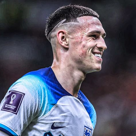 Foden Haircut, Phil Foden Haircut, Phil Foden, Phil 3, Hippie Wallpaper, Anime Dragon Ball Super, Dragon Ball Super, Haircuts For Men, Cristiano Ronaldo