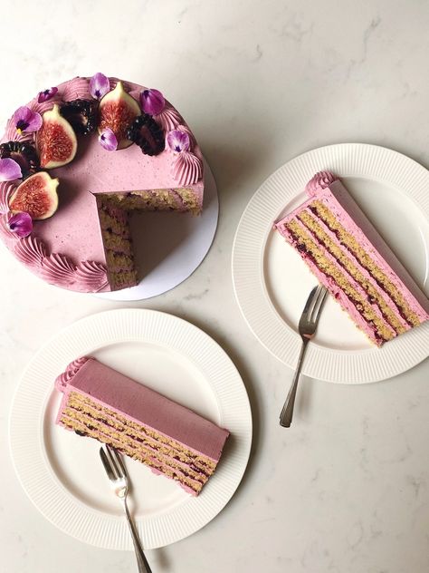 Vertical Cake Recipes, Vertical Cake, Vertical Layer Cake, Striped Cake Tutorial, Best Vanilla Cake Recipe For Stacking, British Lemon Drizzle Cake, Great British Baking Show Chocolate Raspberry Cake, Susie Cakes, Purple Wedding Cake